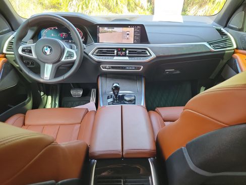 Used 2023 BMW X5 sDrive40i w/ M Sport Package image 13