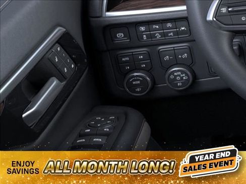 New 2026 Chevrolet Suburban Premier image 22