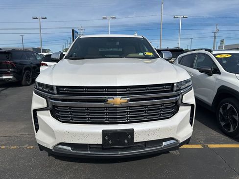 Used 2024 Chevrolet Tahoe Premier AWD/4WD image 5