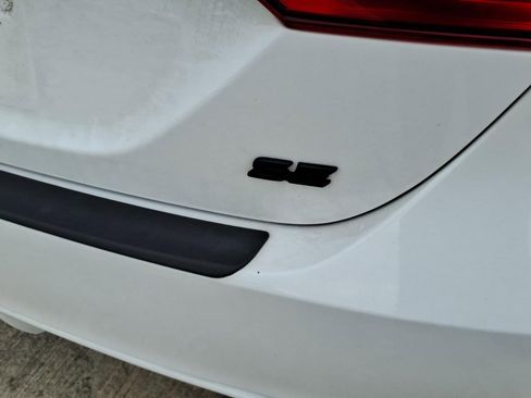 Used 2024 Toyota Camry SE image 7