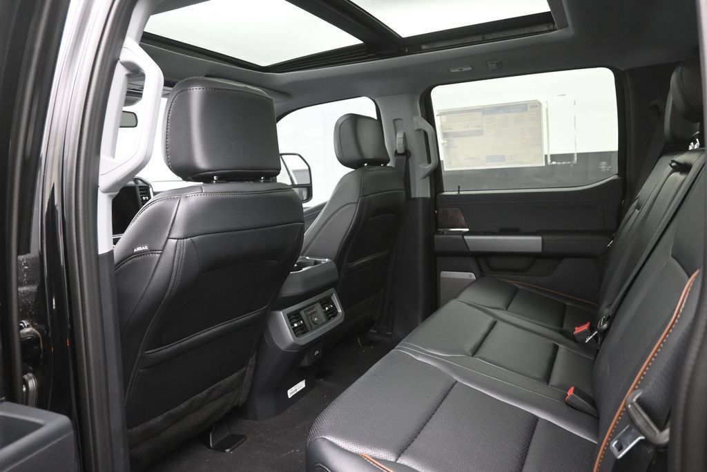 New 2026 Ford F350 Lariat w/ Lariat Premium Package AWD/4WD image 2