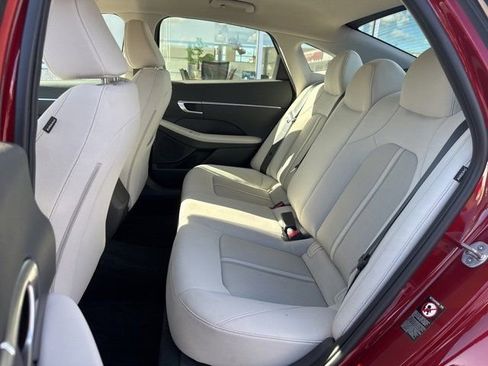 Used 2023 Hyundai Sonata SE w/ Cargo Package image 7