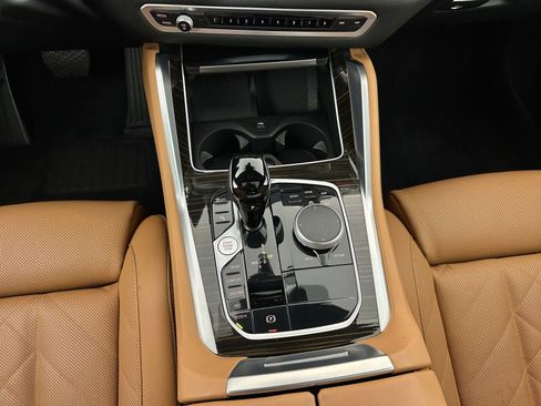 Used 2023 BMW X6 xDrive40i AWD/4WD image 16