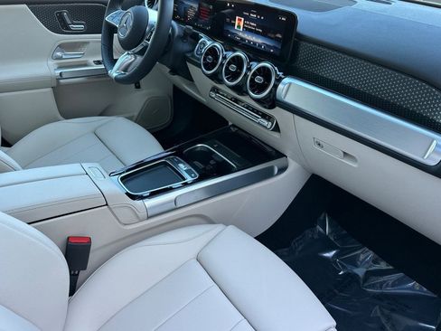 New 2026 Mercedes-Benz GLB 250 image 26