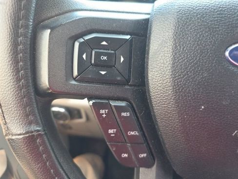 Used 2015 Ford F150 XLT w/ Trailer Tow Package AWD/4WD image 15
