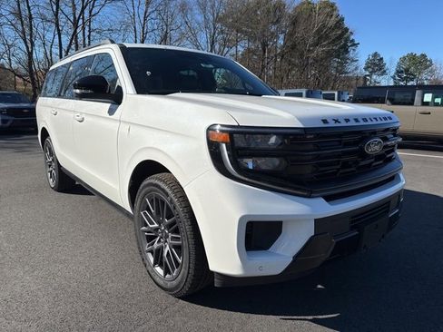 New 2025 Ford Expedition Max Platinum w/ Stealth Performance Package image 7