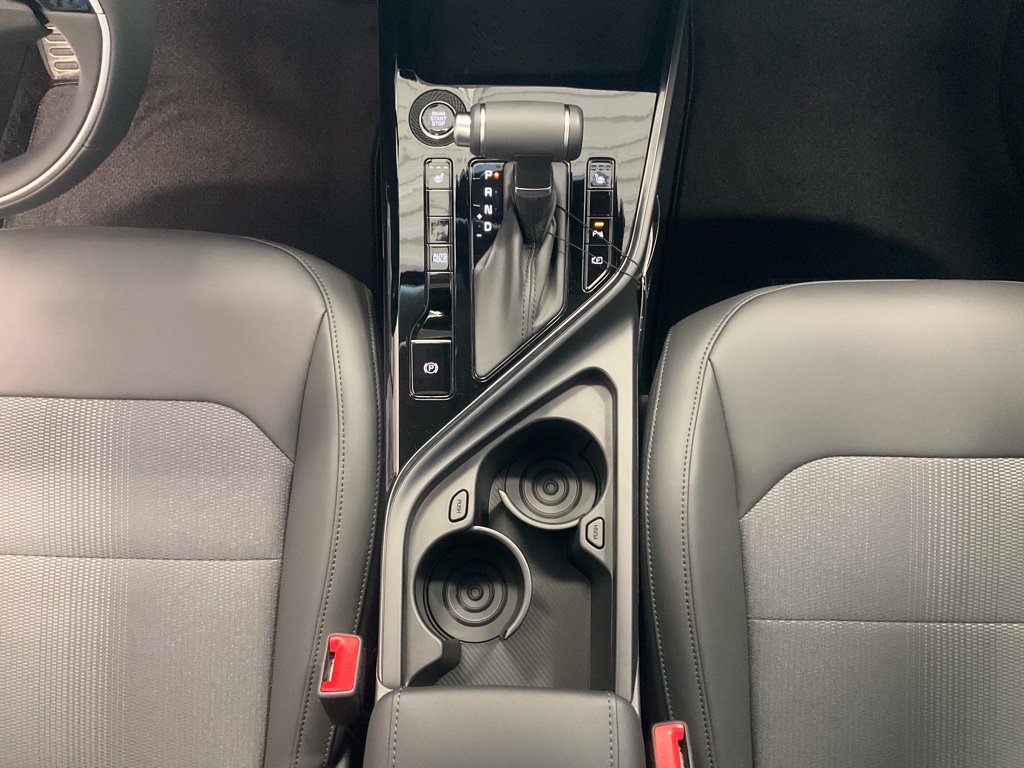 Used 2025 Kia Niro EX Touring FWD image 18