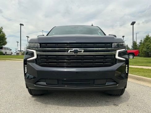 Used 2022 Chevrolet Tahoe RST w/ Luxury Package AWD/4WD image 8