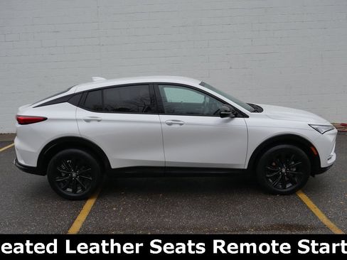 Used 2024 Buick Envista Sport Touring w/ Convenience I Package image 1