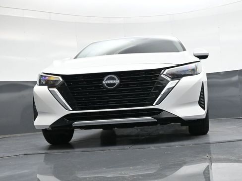 Certified 2025 Nissan Sentra SV w/ All-Weather Package FWD image 36