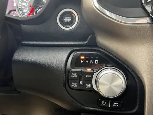 Used 2022 RAM 1500 Laramie w/ Off Road Group AWD/4WD image 42
