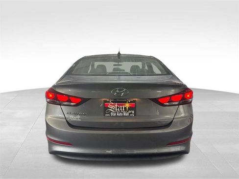 Used 2018 Hyundai Elantra SEL FWD image 6