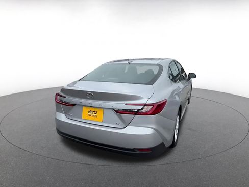Used 2025 Toyota Camry LE FWD image 18