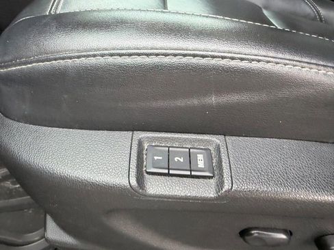 Used 2014 Buick Encore Leather FWD image 19