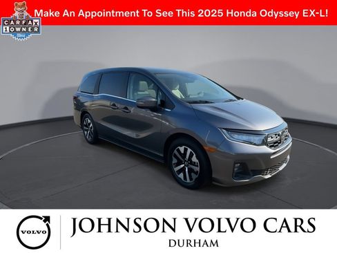 Used 2025 Honda Odyssey EX-L image 2