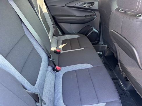 New 2026 Chevrolet TrailBlazer LT w/ Midnight Edition FWD image 10