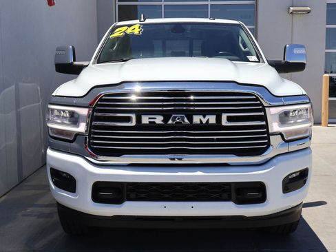 Used 2024 RAM 2500 Laramie AWD/4WD image 5