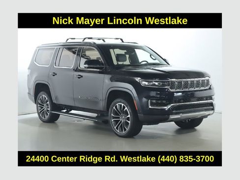Used 2022 Jeep Grand Wagoneer Series III AWD/4WD image 1