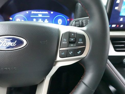 New 2026 Ford Explorer Active w/ Active Comfort Package AWD/4WD image 12
