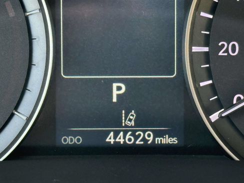Used 2022 Lexus RX 450h AWD w/ Premium Package image 31