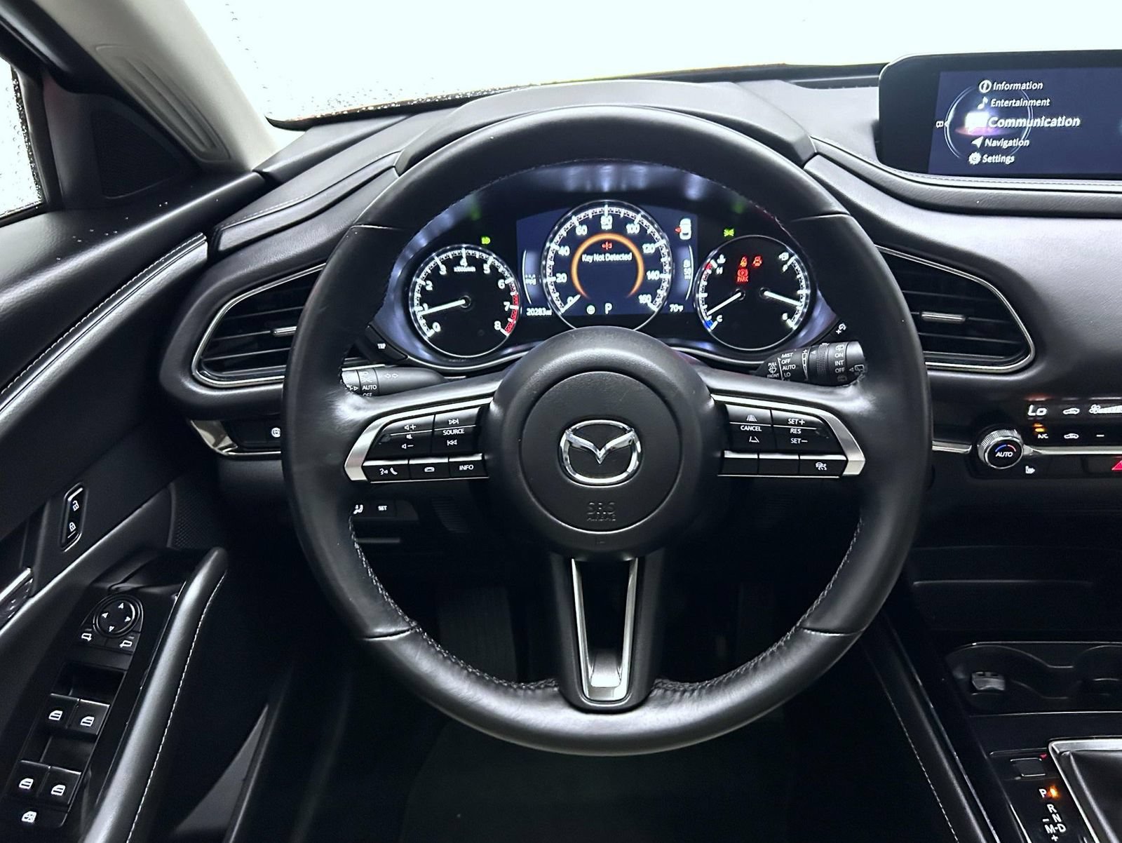 Certified 2024 MAZDA CX-30 AWD 2.5 S w/ Preferred Package image 13