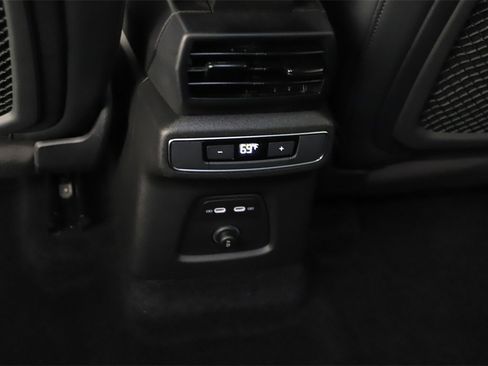 Certified 2023 Audi Q4 e-tron Premium Plus w/ Premium Plus image 23