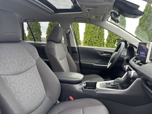 Certified 2025 Toyota RAV4 XLE image 36