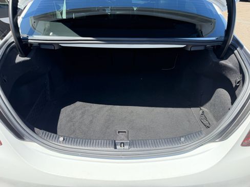 Used 2019 Mercedes-Benz C 300 Sedan image 9