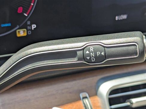 Certified 2024 Mercedes-Benz GLE 350 4MATIC image 12