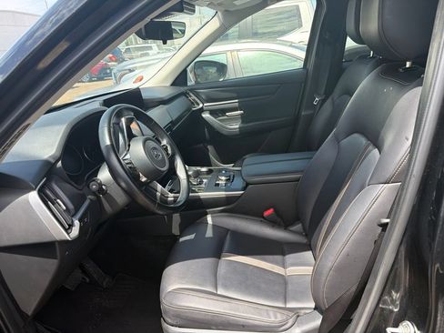 Used 2025 MAZDA CX-90 3.3 Turbo w/ Select Package AWD/4WD image 2