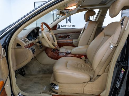 Used 2005 Maybach 57 image 30