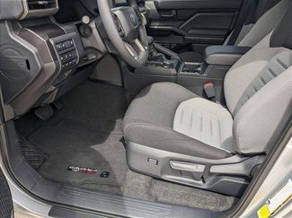 New 2025 Toyota 4Runner 4WD video 4