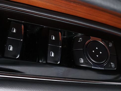 Used 2022 Lincoln Navigator Reserve AWD/4WD image 43
