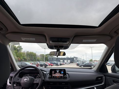 New 2026 Nissan Rogue SV w/ SV Premium Package image 29