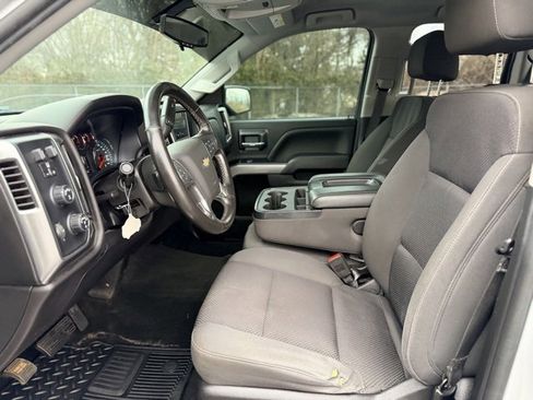 Used 2018 Chevrolet Silverado 1500 LT w/ All Star Edition image 6