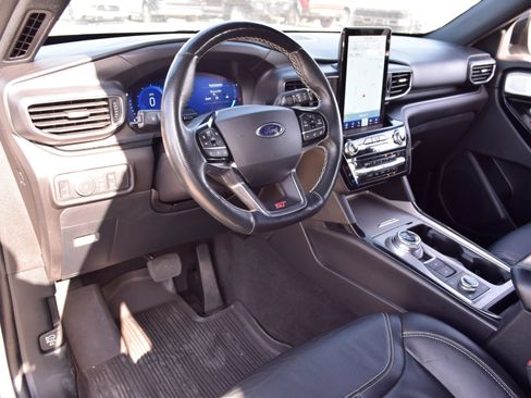 Used 2021 Ford Explorer ST w/ Equipment Group 401A AWD/4WD image 15