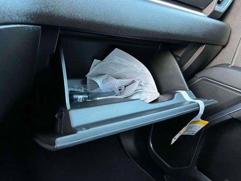 Certified 2025 Chevrolet Silverado 1500 LT image 19