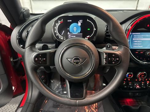 Used 2023 MINI Cooper Clubman S image 16