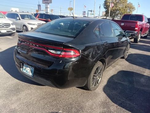 Used 2015 Dodge Dart SE w/ Convenience Group FWD image 4