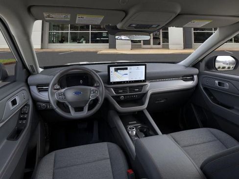 New 2025 Ford Explorer Active image 9