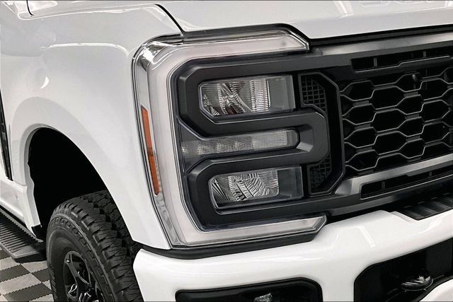 Used 2024 Ford F350 XL w/ STX Appearance Package AWD/4WD image 30