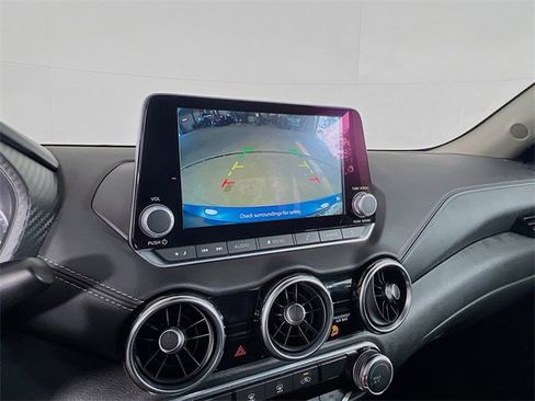 Used 2024 Nissan Sentra SV image 17