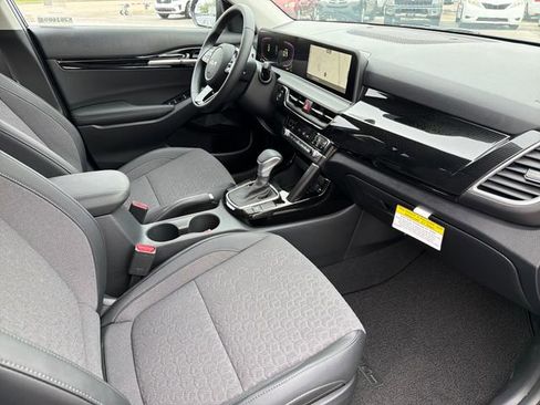 New 2026 Kia Seltos S FWD image 22