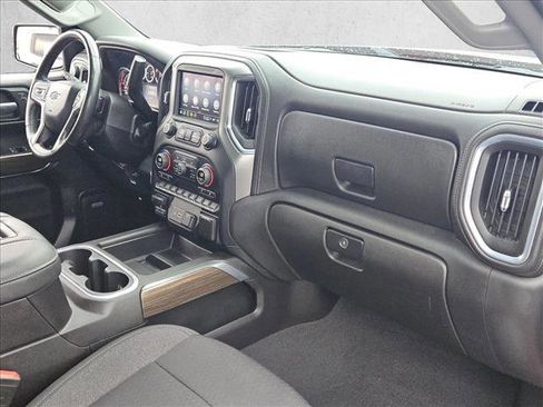 Used 2021 Chevrolet Silverado 1500 LT Trail Boss w/ Convenience Package II image 21