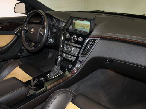 Used 2011 Cadillac CTS V w/ Wood Trim Package RWD image 19