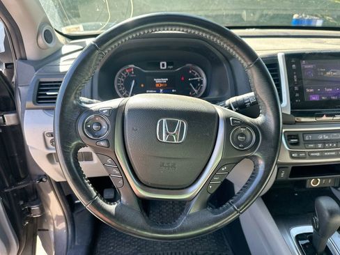 Used 2018 Honda Pilot EX-L image 12