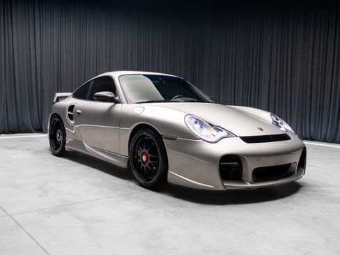 Used 2003 Porsche 911 Turbo AWD/4WD image 18
