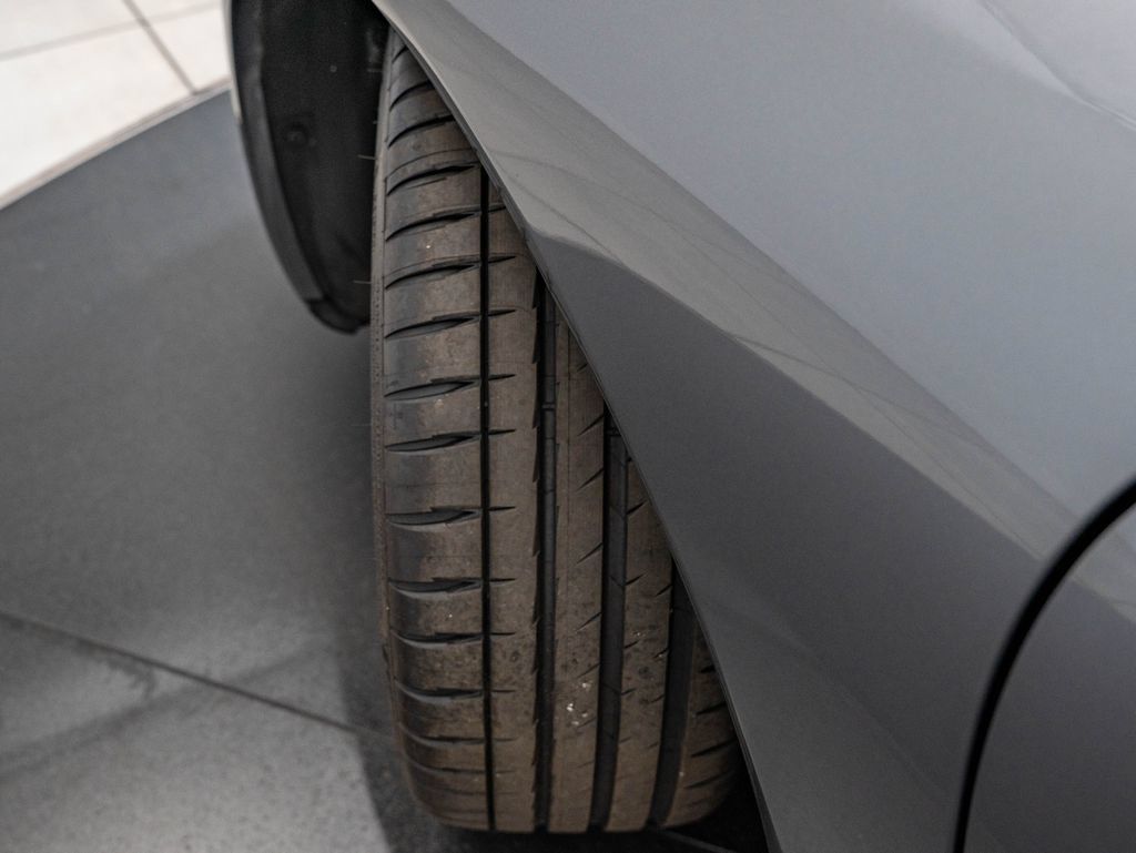 Used 2002 Porsche 911 Carrera RWD image 42