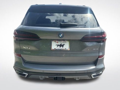 New 2026 BMW X5 xDrive50e w/ M Sport Package AWD/4WD image 4