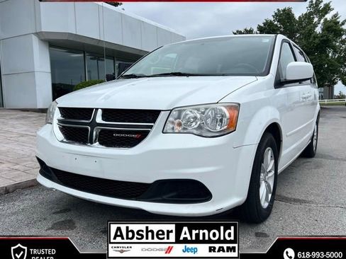 Used 2015 Dodge Grand Caravan SXT w/ UConnect Hands-Free Group FWD image 1